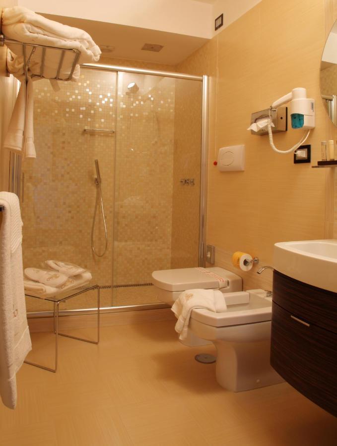 Hotel Cenacolo Somma Vesuviana Buitenkant foto
