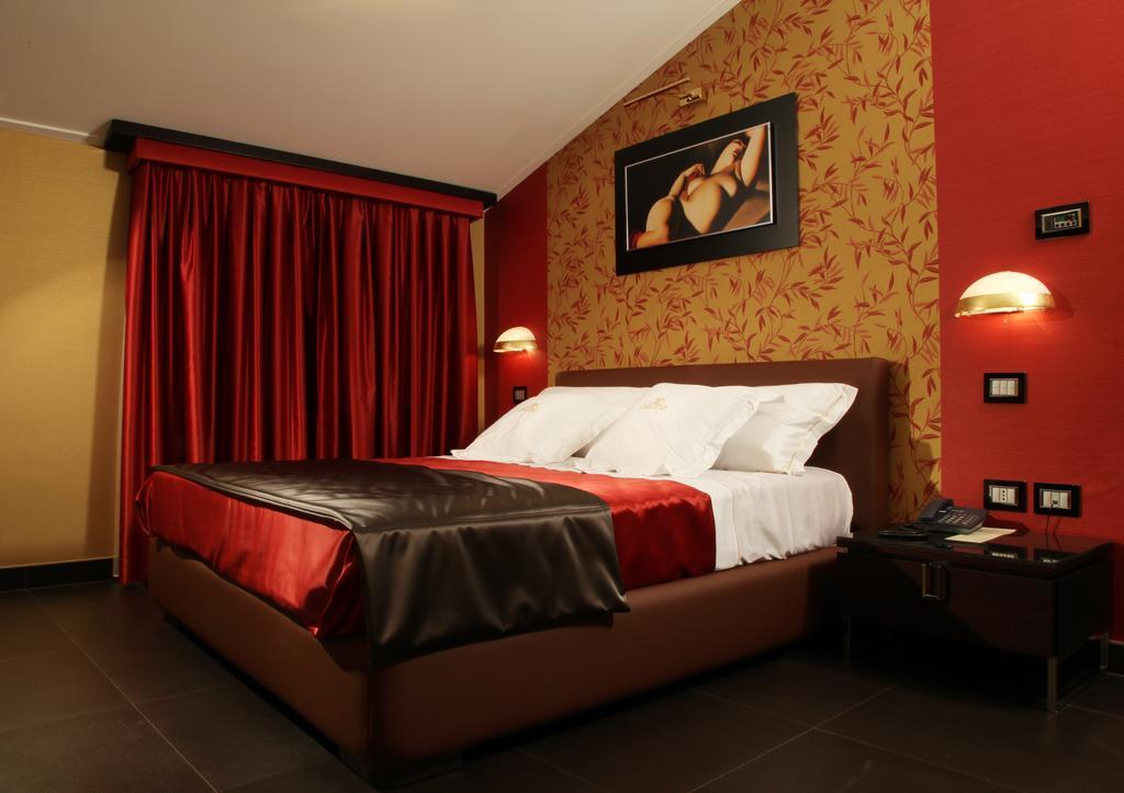 Hotel Cenacolo Somma Vesuviana Buitenkant foto