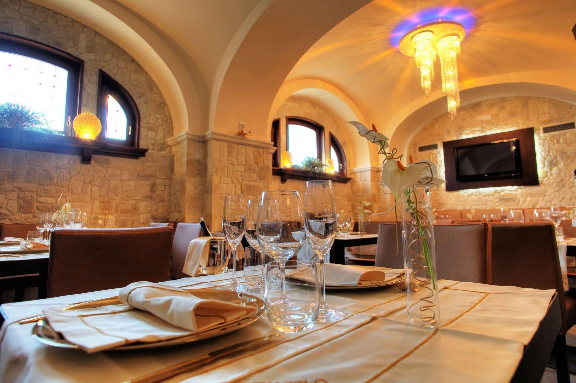 Hotel Cenacolo Somma Vesuviana Buitenkant foto